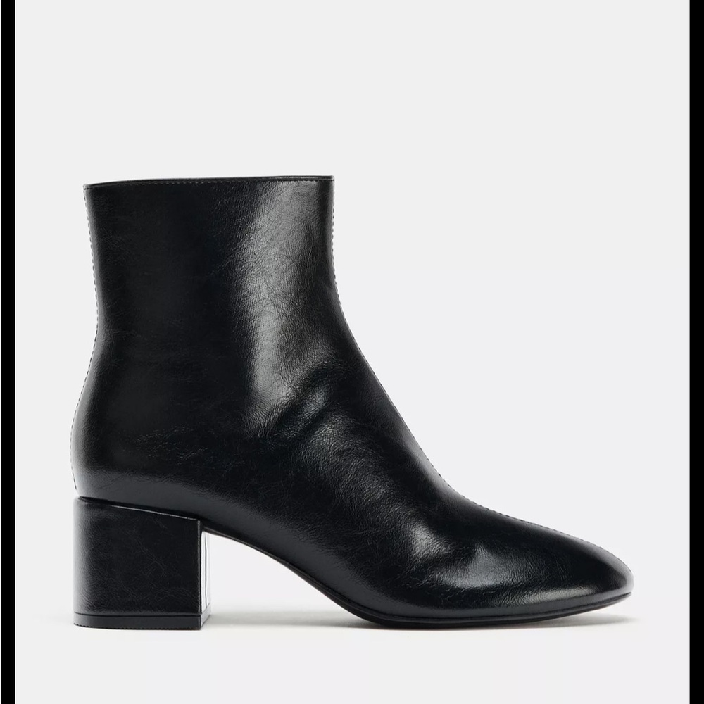 Zara Black Block-Heel Ankle Boots
